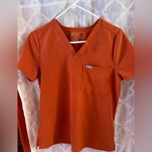 Figs Terracotta scrub set